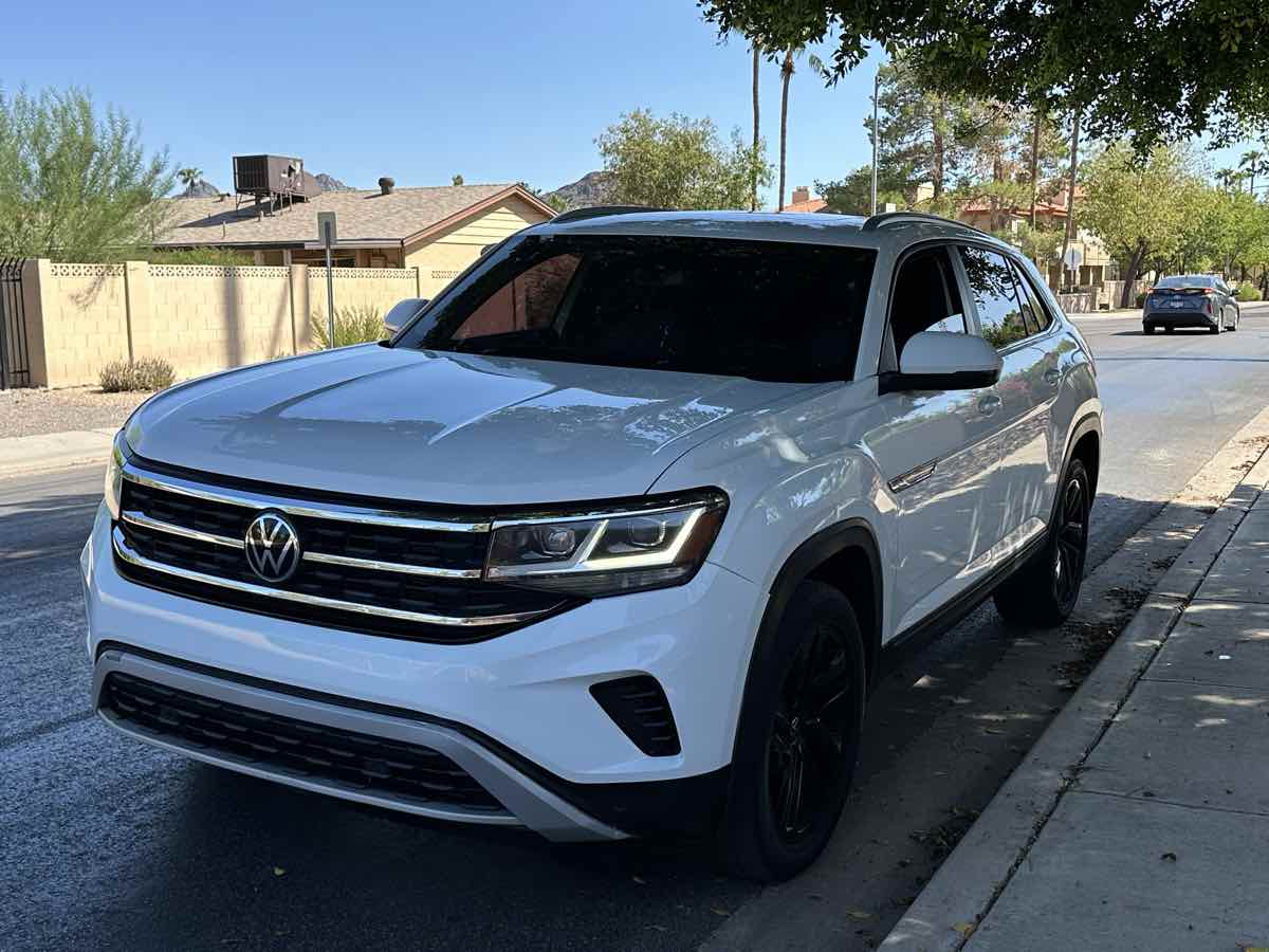 2021 Volkswagen Atlas Cross Sport V6 SE Technology photo 5