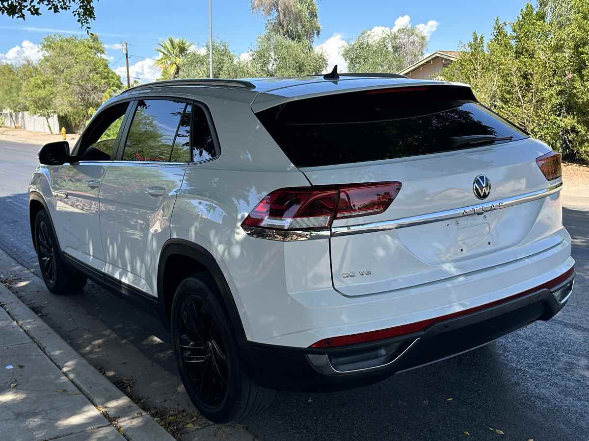 2021 Volkswagen Atlas Cross Sport V6 SE Technology photo 6