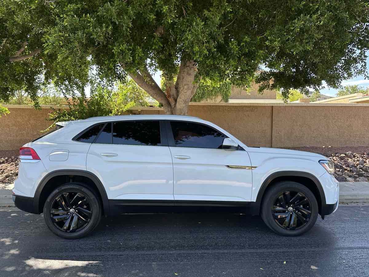 2021 Volkswagen Atlas Cross Sport V6 SE Technology photo 9