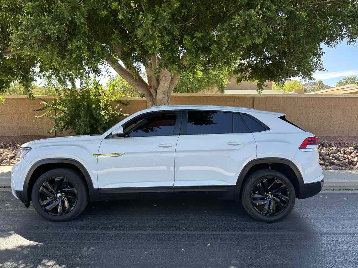 2021 Volkswagen Atlas Cross Sport V6 SE Technology photo 10