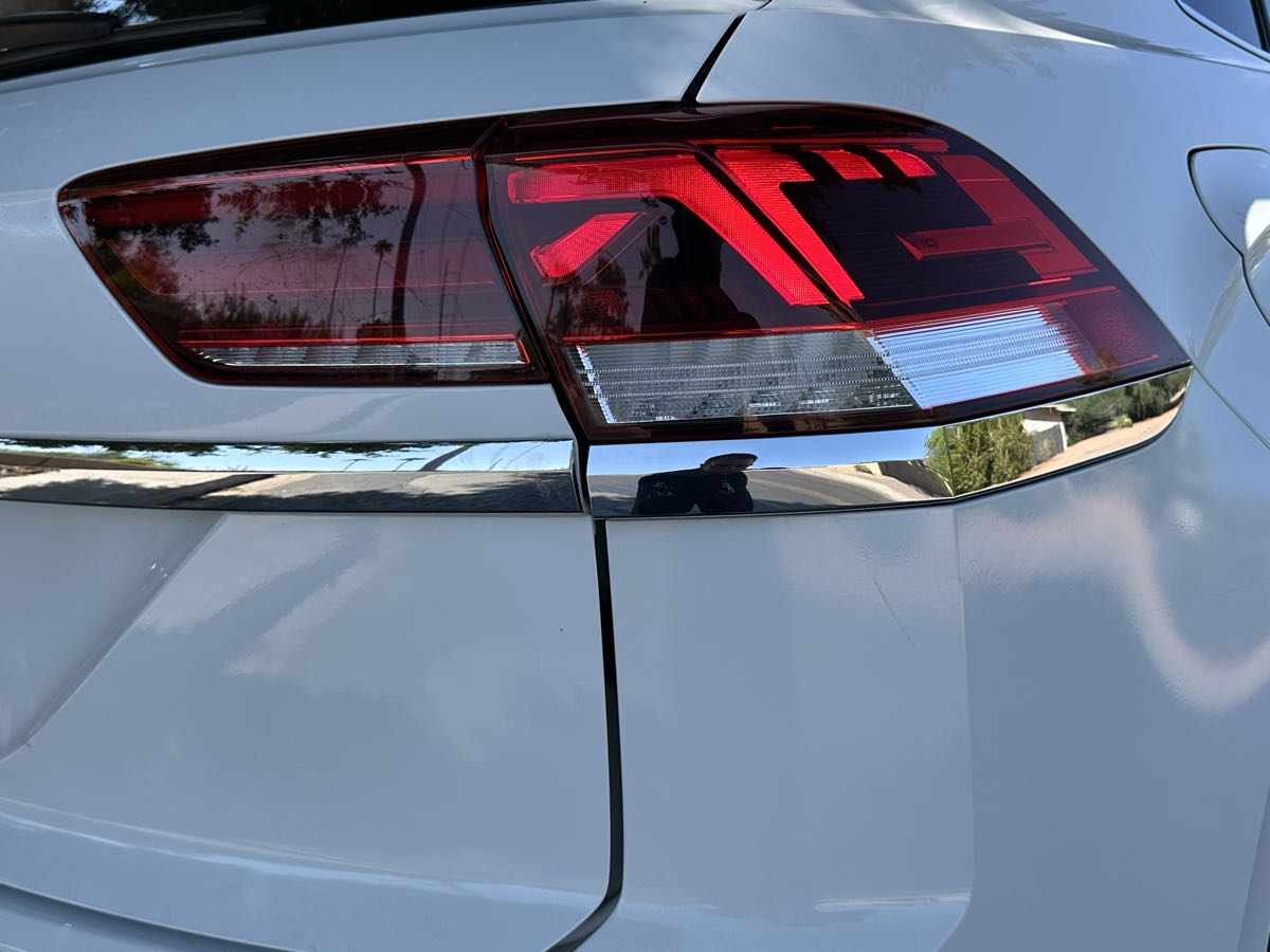 2021 Volkswagen Atlas Cross Sport V6 SE Technology photo 47