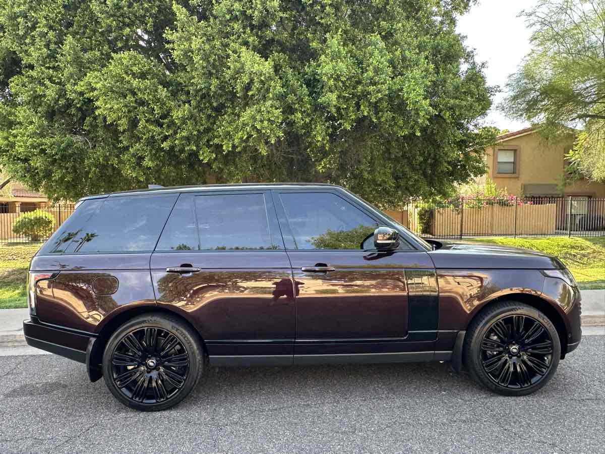 2019 Land Rover Range Rover HSE photo 10