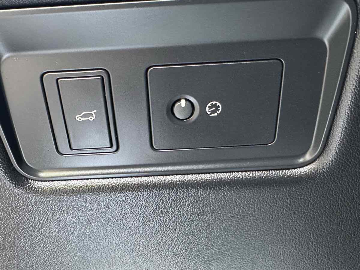 2019 Land Rover Range Rover HSE photo 45