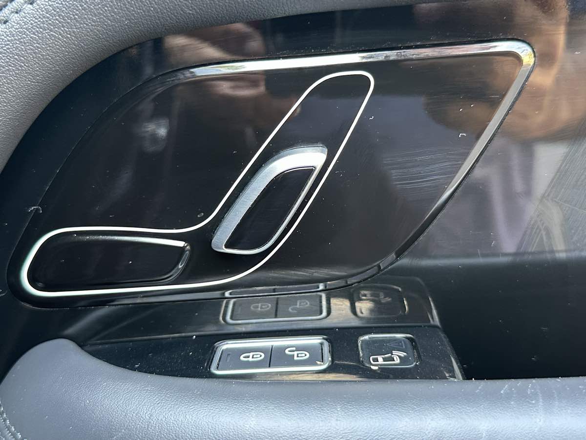 2019 Land Rover Range Rover HSE photo 49