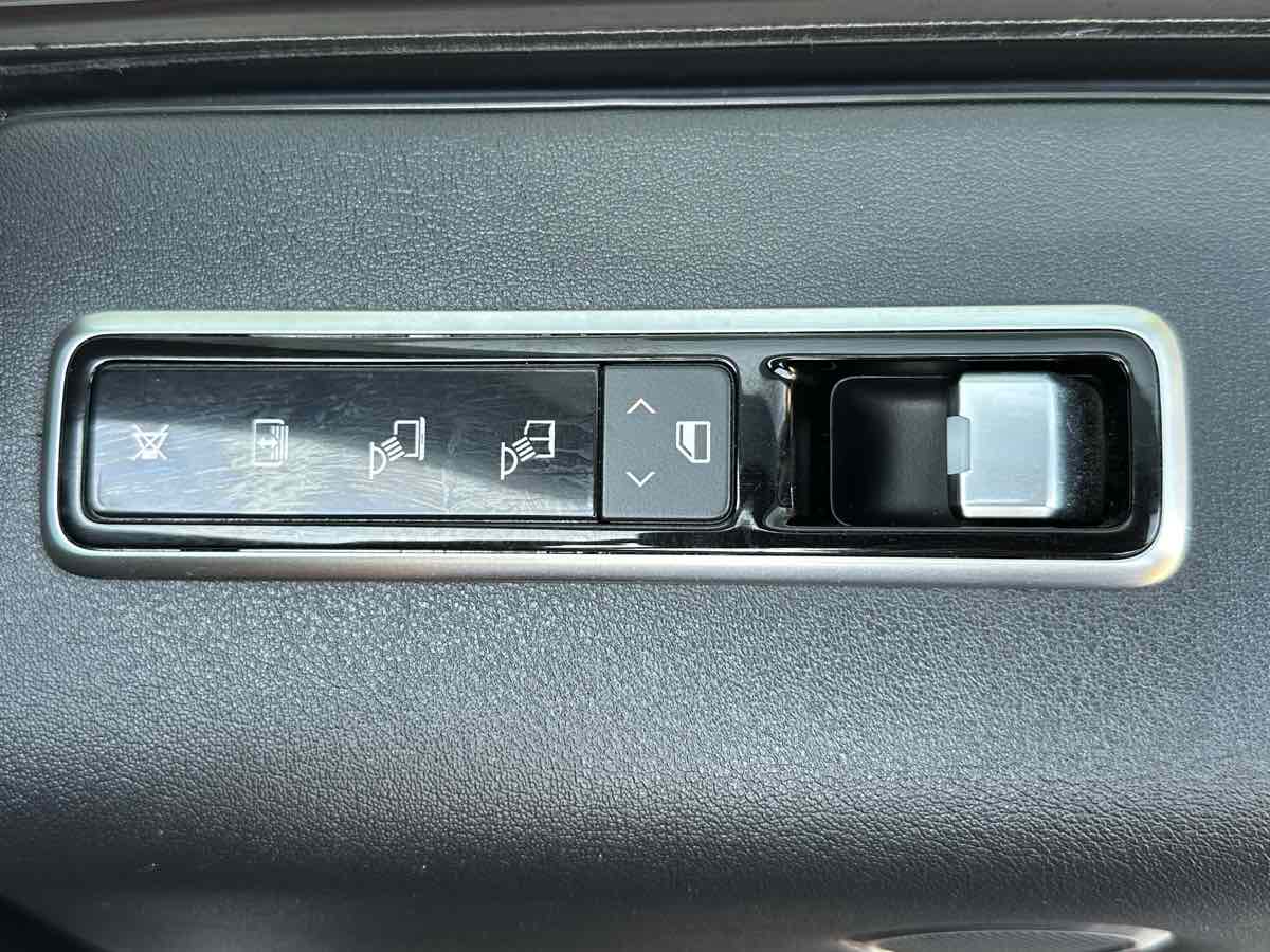 2019 Land Rover Range Rover HSE photo 50
