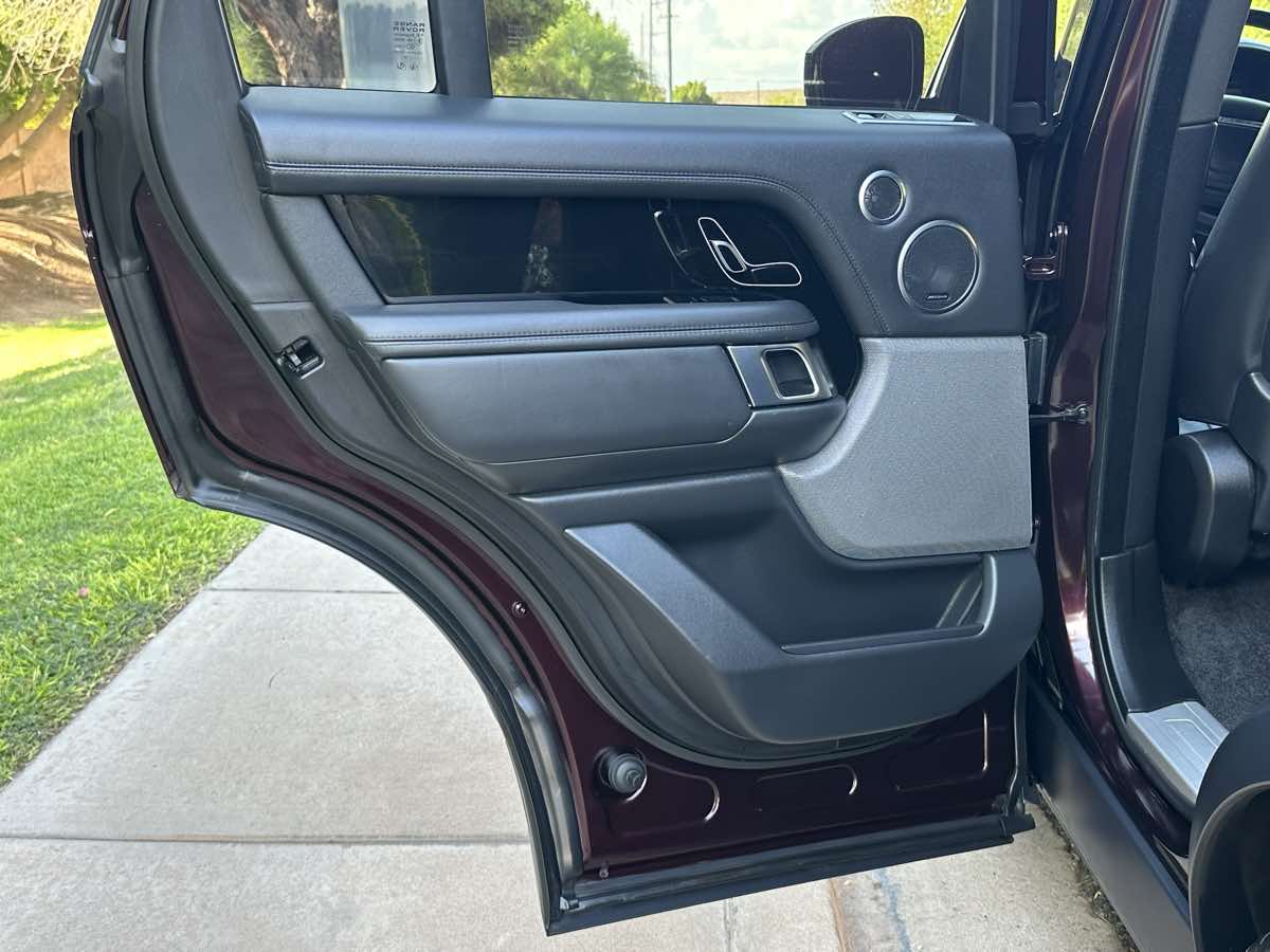 2019 Land Rover Range Rover HSE photo 53