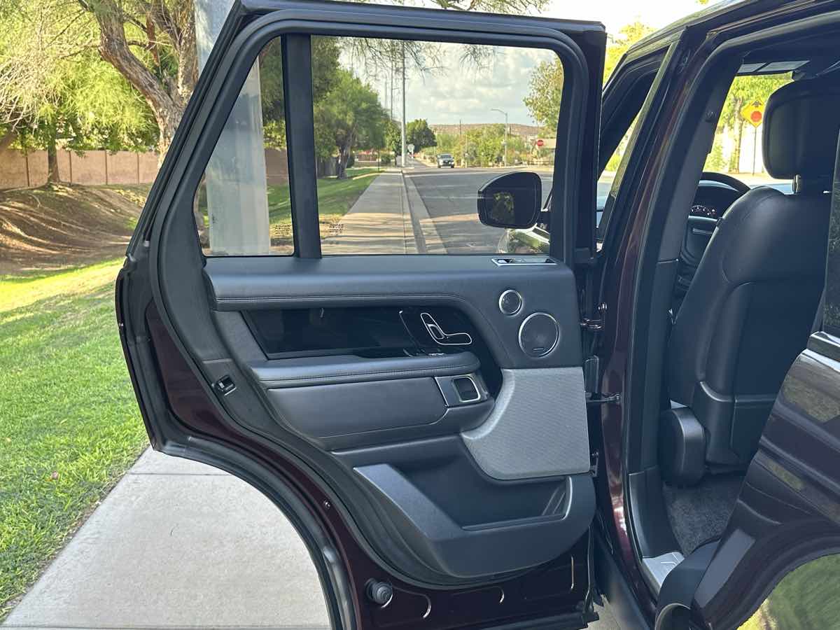 2019 Land Rover Range Rover HSE photo 54