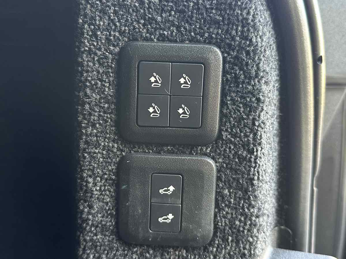 2019 Land Rover Range Rover HSE photo 59