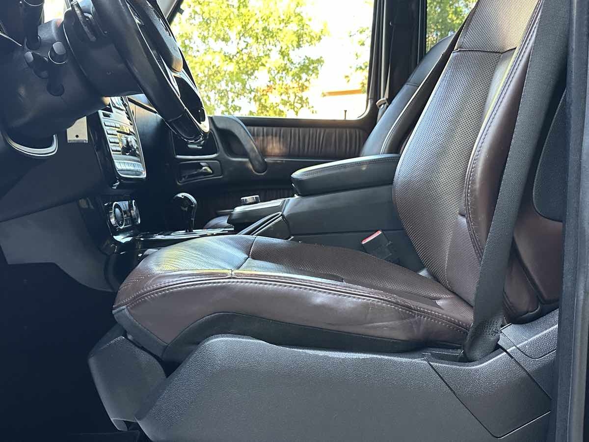2015 Mercedes Benz G 550 photo 16