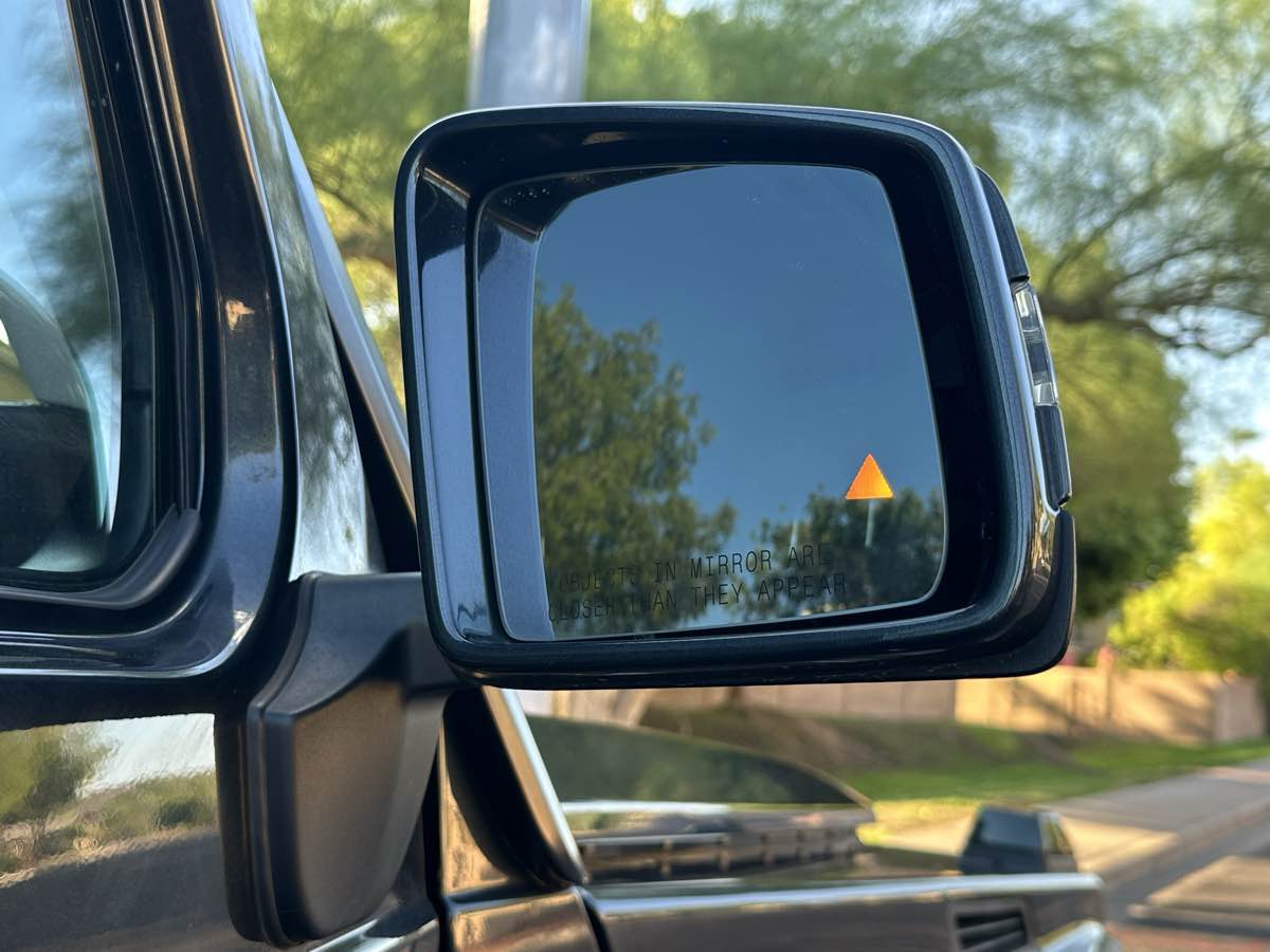2015 Mercedes Benz G 550 photo 37