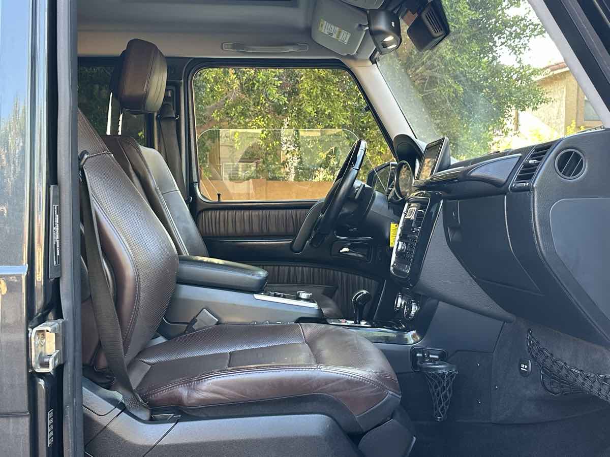 2015 Mercedes Benz G 550 photo 42