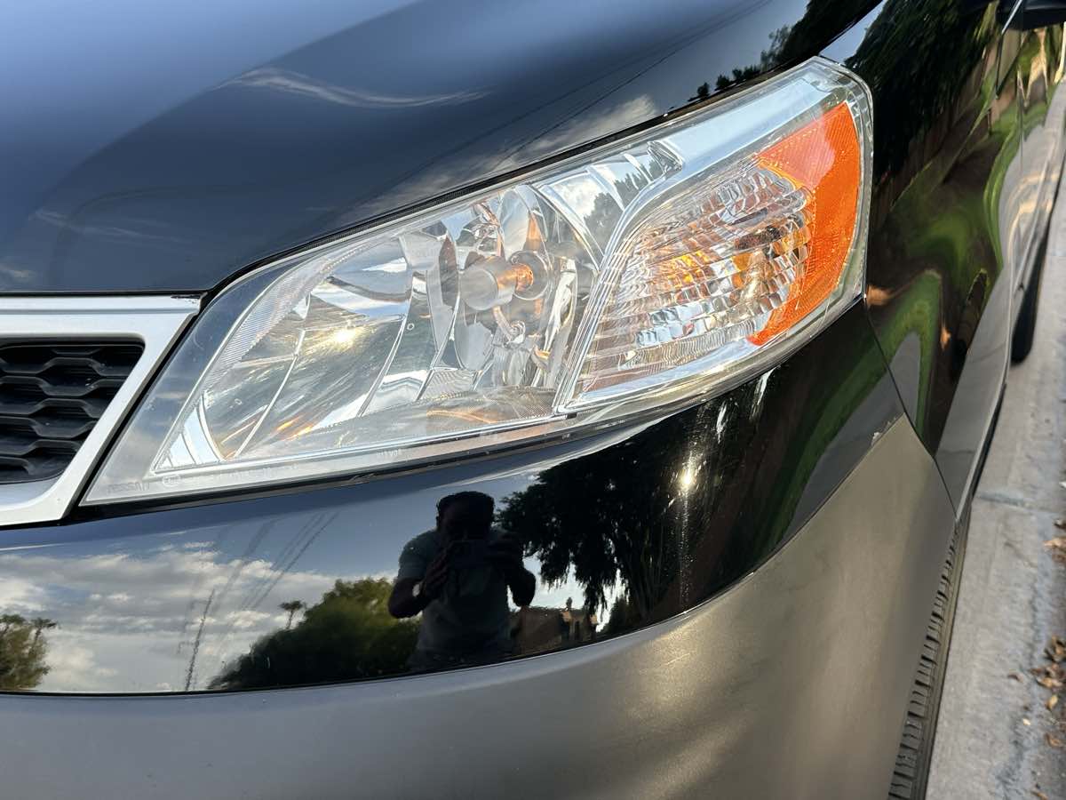 2015 Nissan NV200 SV photo 31