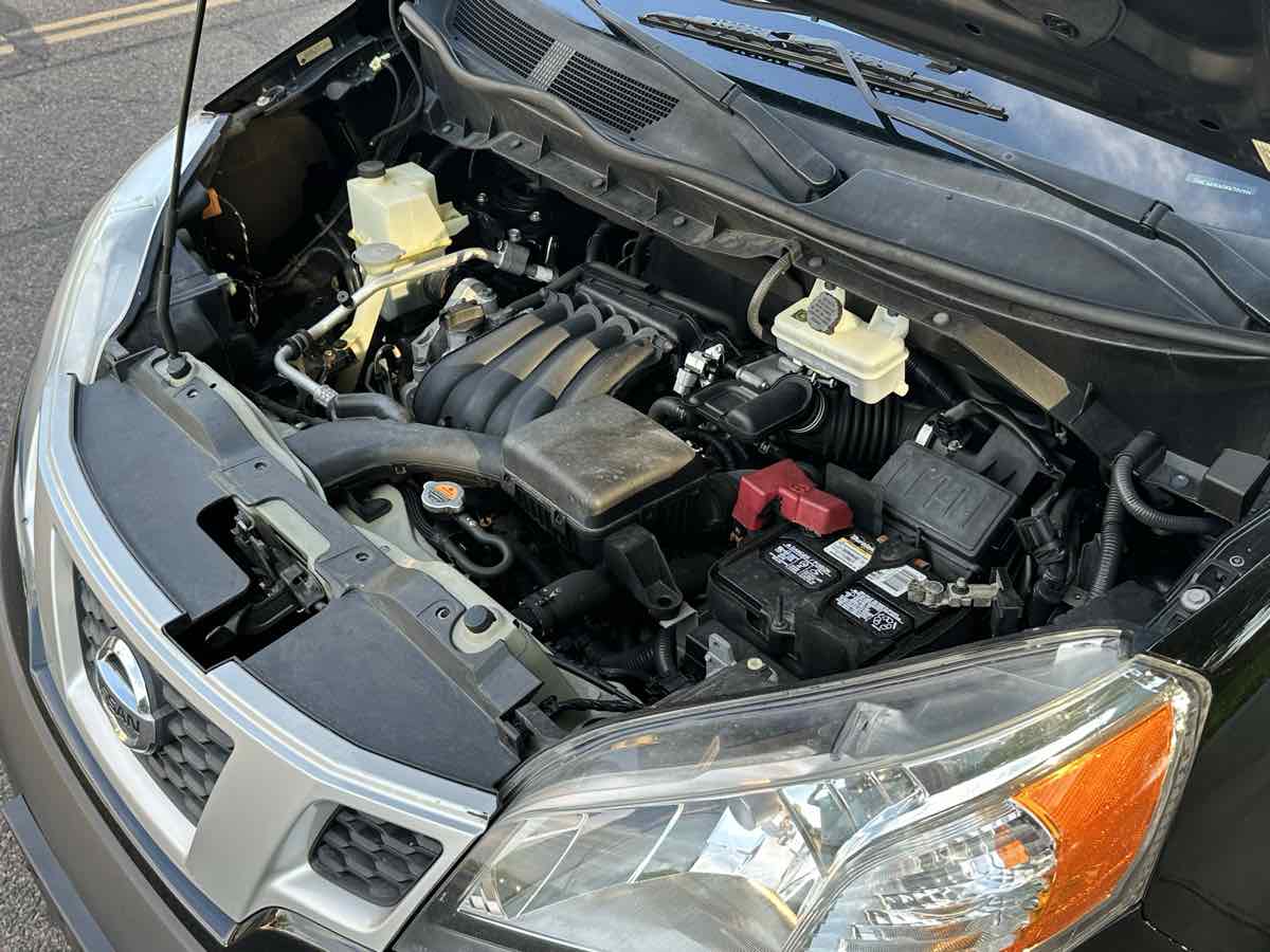 2015 Nissan NV200 SV photo 40