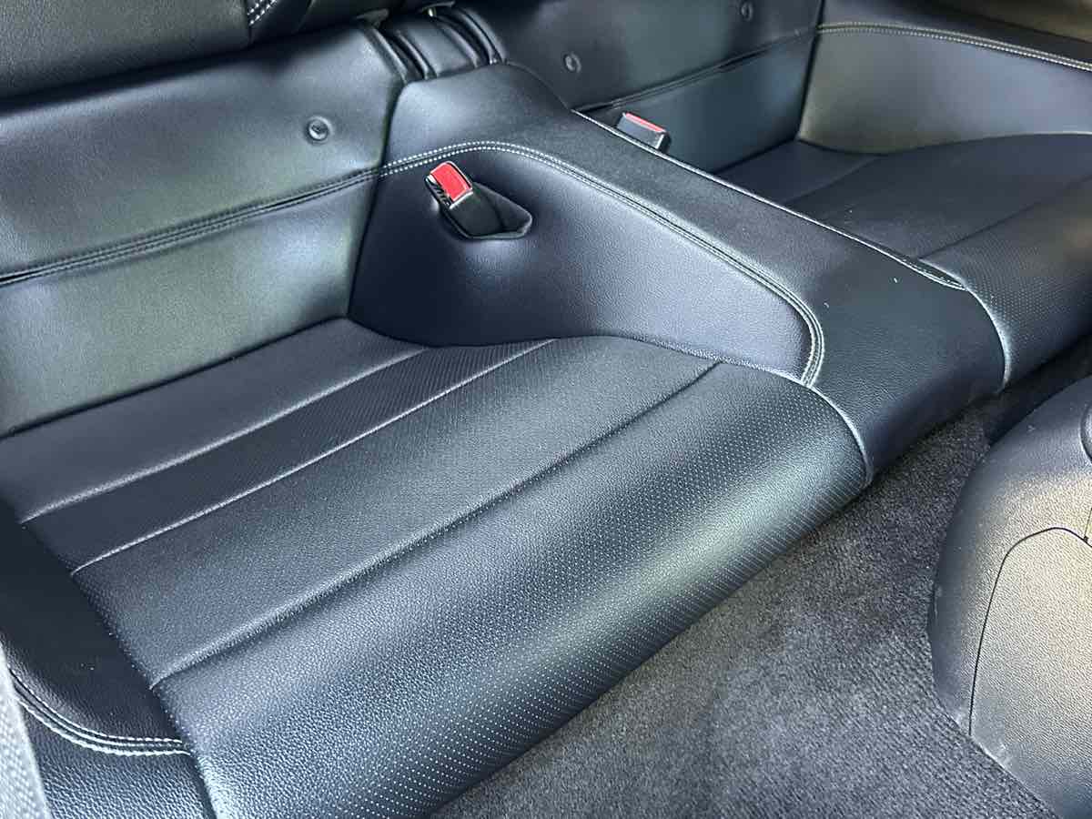 2016 Ford Mustang EcoBoost Premium photo 18