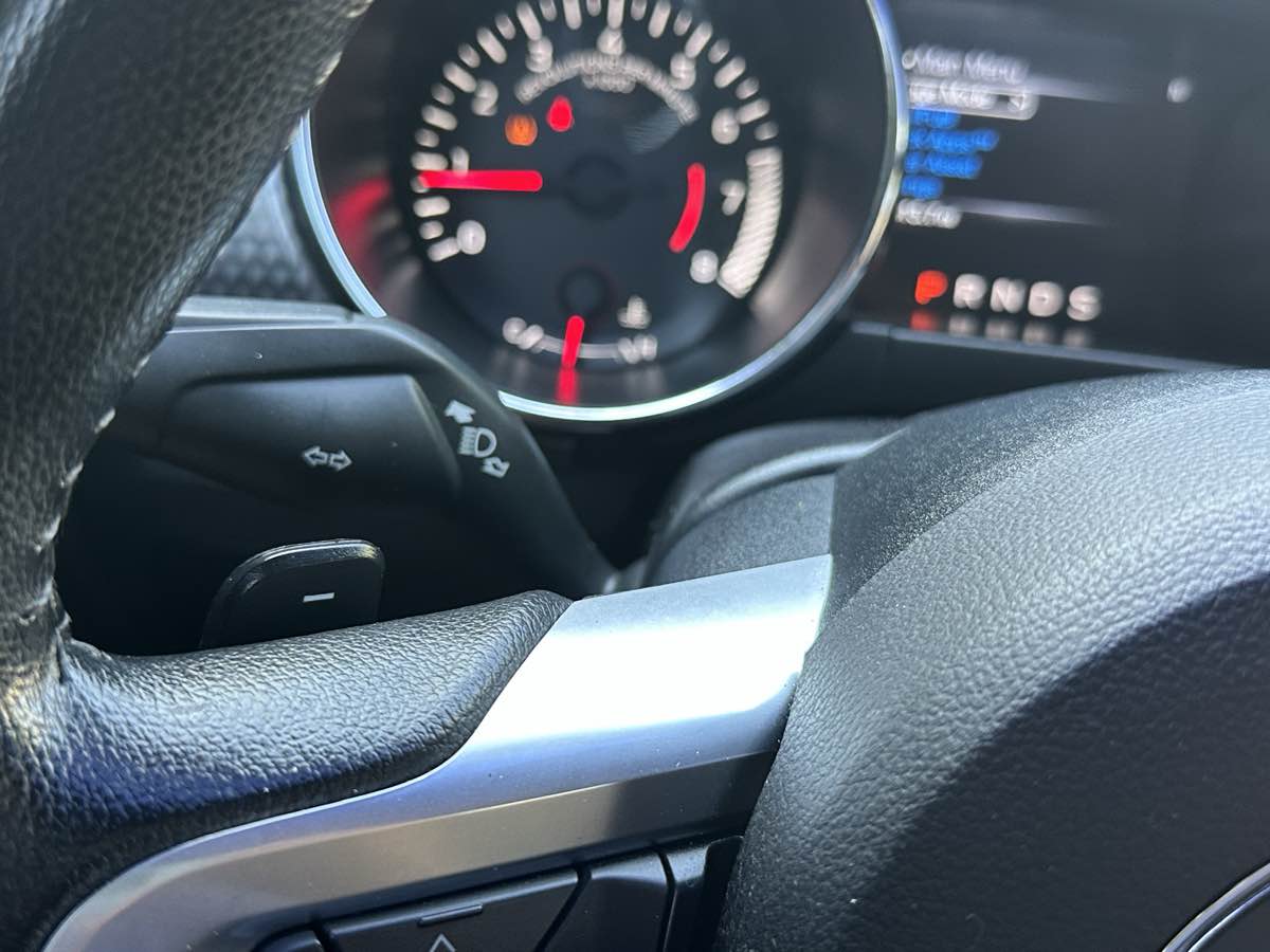 2016 Ford Mustang EcoBoost Premium photo 28
