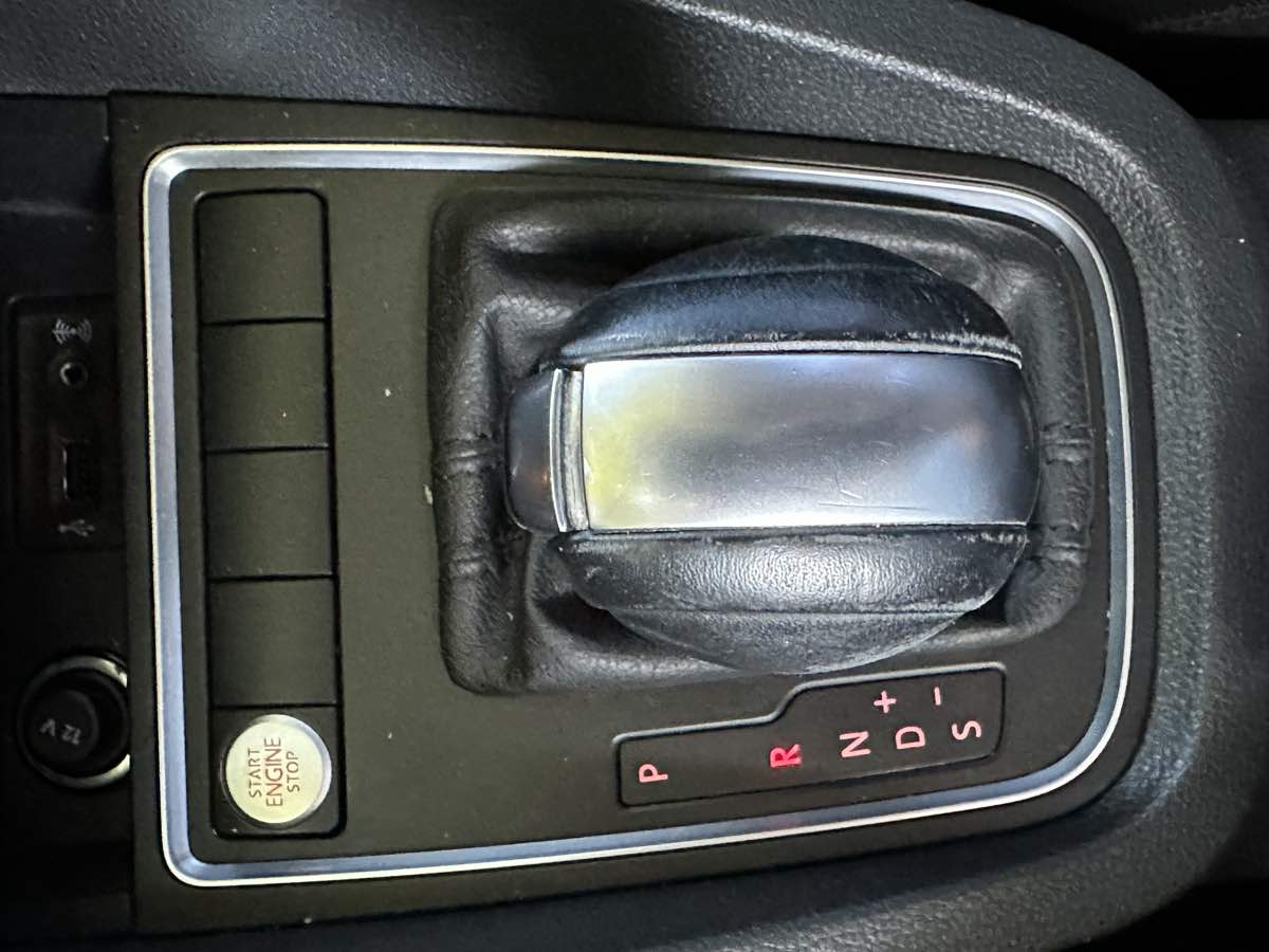 2017 Volkswagen Jetta 1.4T SE photo 14