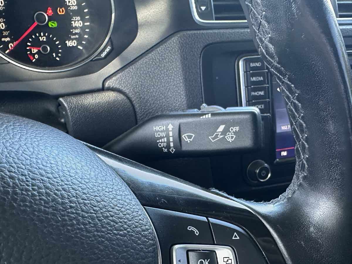 2017 Volkswagen Jetta 1.4T SE photo 19