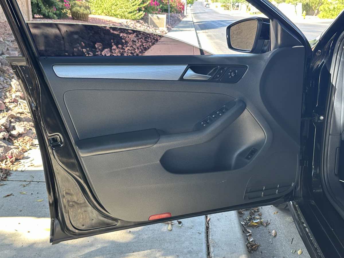 2017 Volkswagen Jetta 1.4T SE photo 33