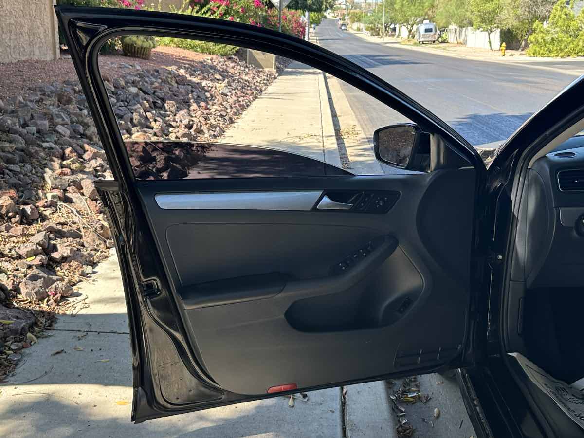 2017 Volkswagen Jetta 1.4T SE photo 34