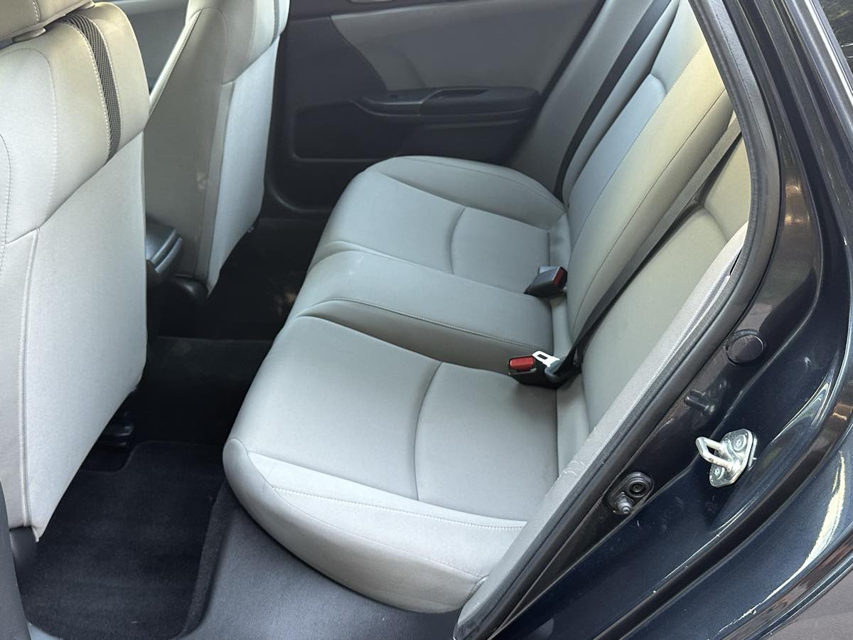 2018 Honda Civic LX photo 12