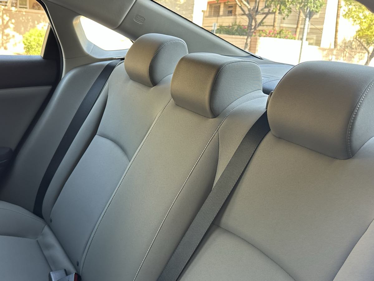 2018 Honda Civic LX photo 16