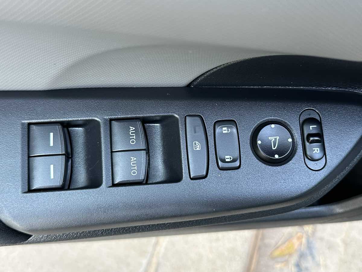 2018 Honda Civic LX photo 19