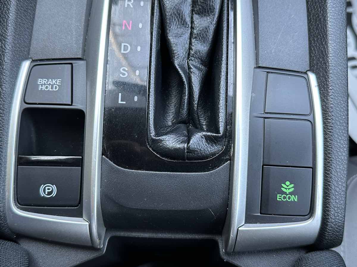 2018 Honda Civic LX photo 27