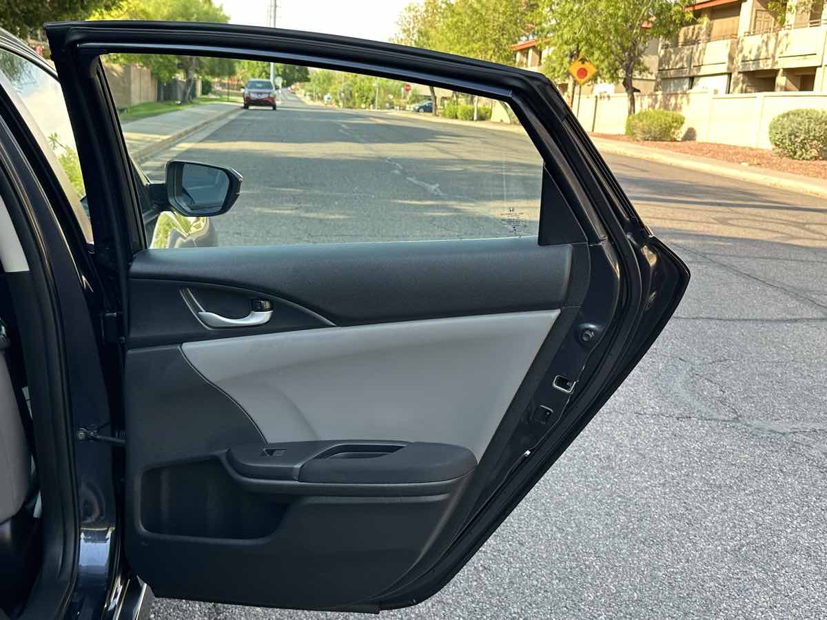 2018 Honda Civic LX photo 36