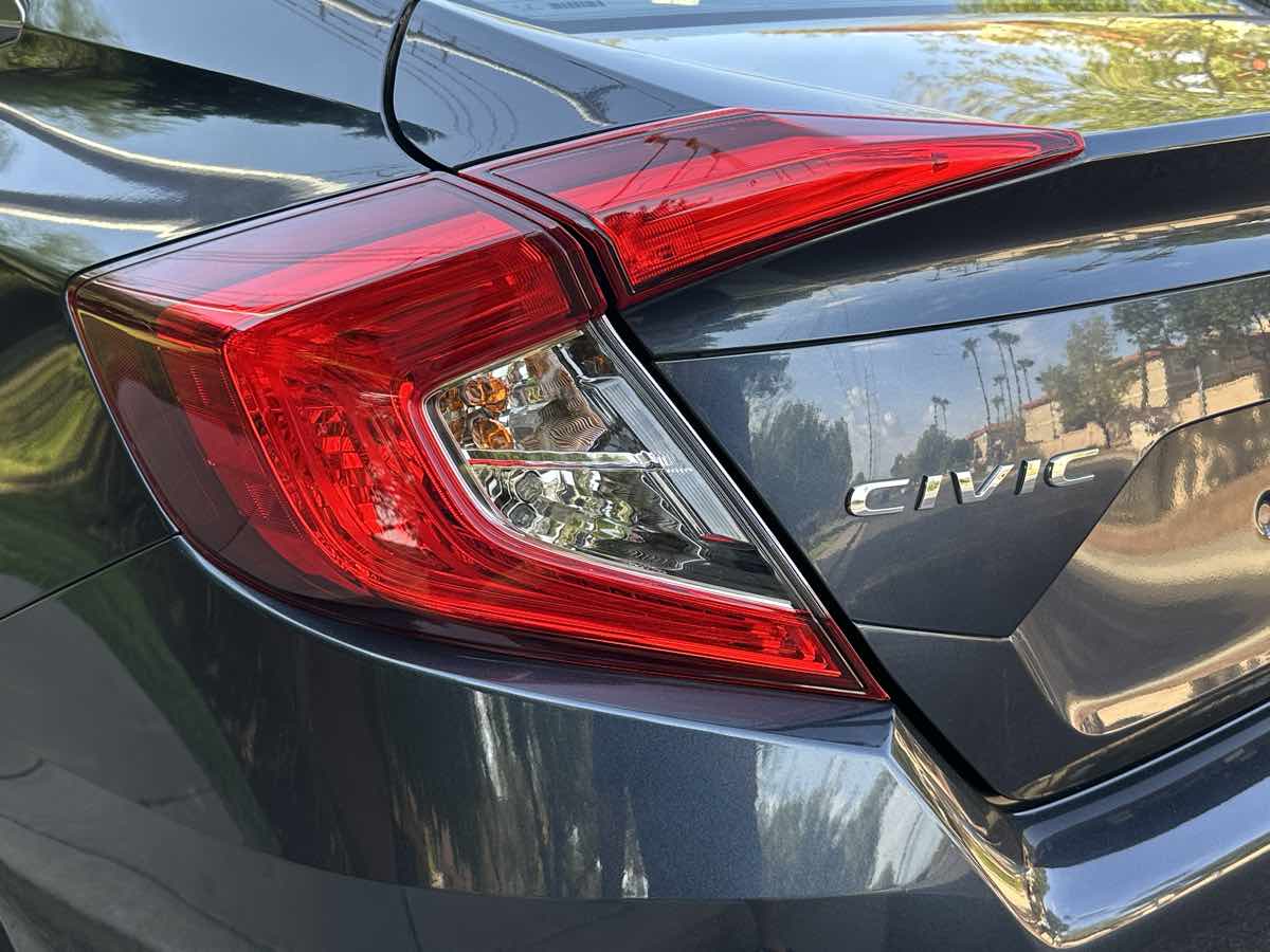 2018 Honda Civic LX photo 45