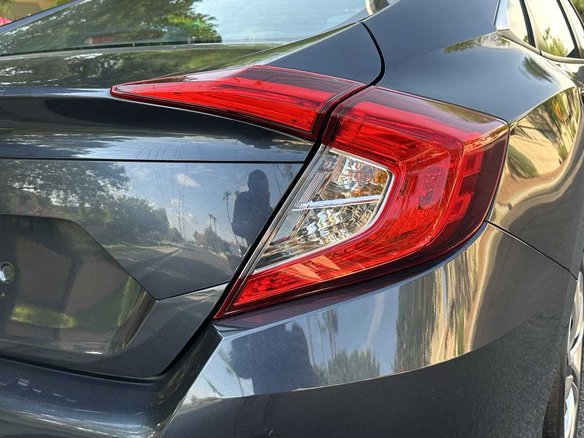 2018 Honda Civic LX photo 46