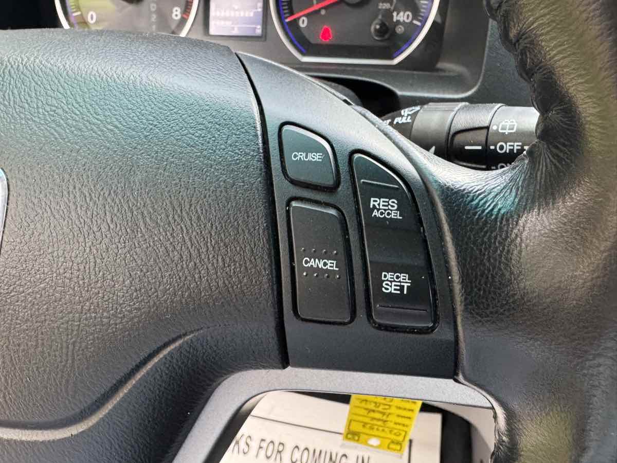 2011 Honda CR-V EX-L photo 16