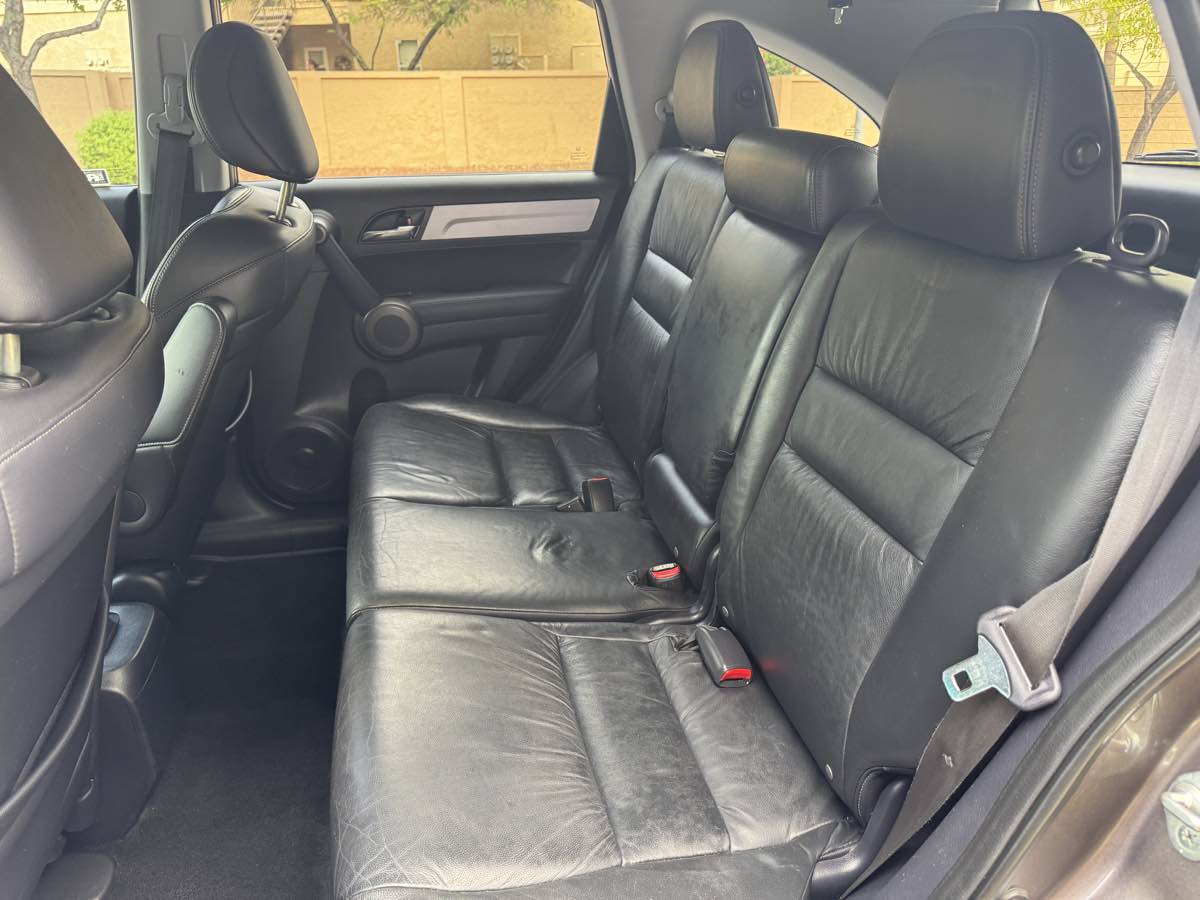 2011 Honda CR-V EX-L photo 22
