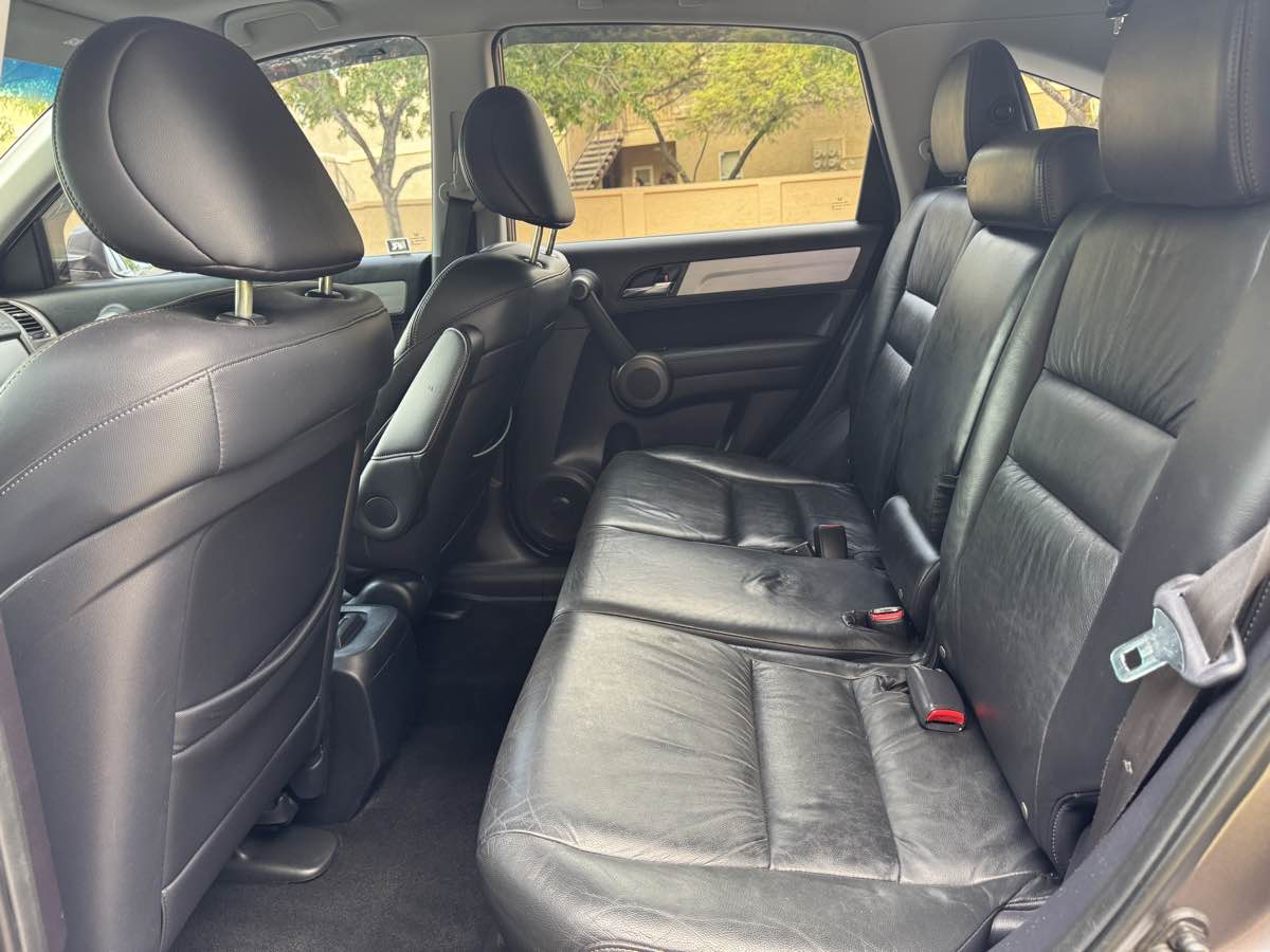 2011 Honda CR-V EX-L photo 23