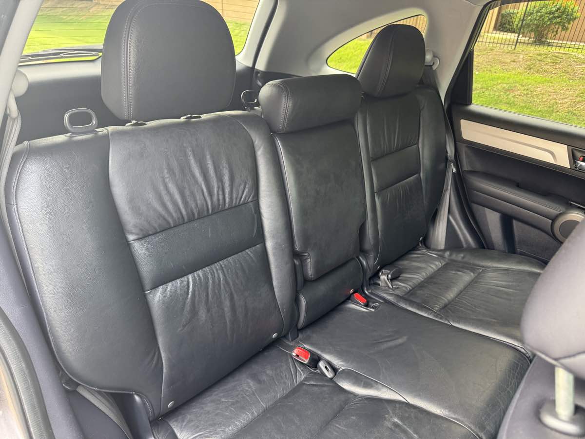 2011 Honda CR-V EX-L photo 25