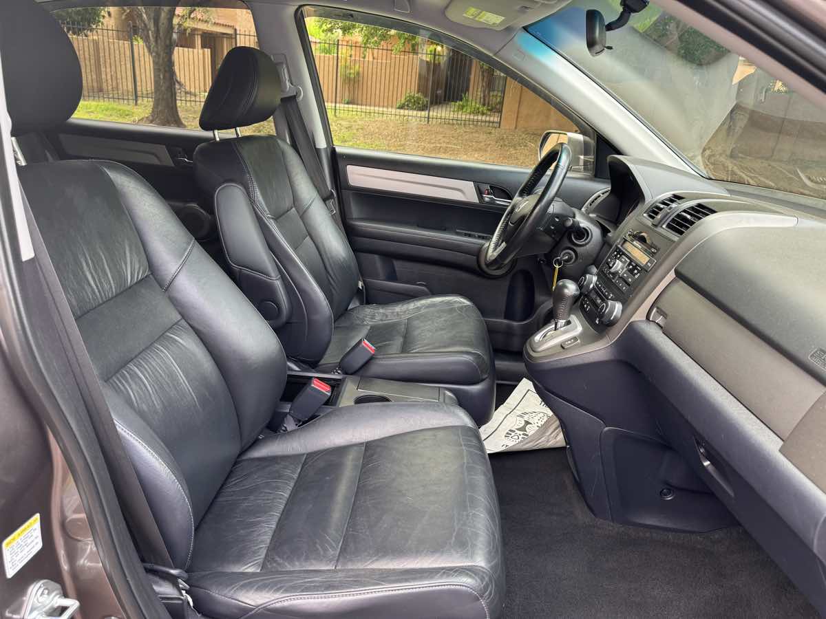 2011 Honda CR-V EX-L photo 28
