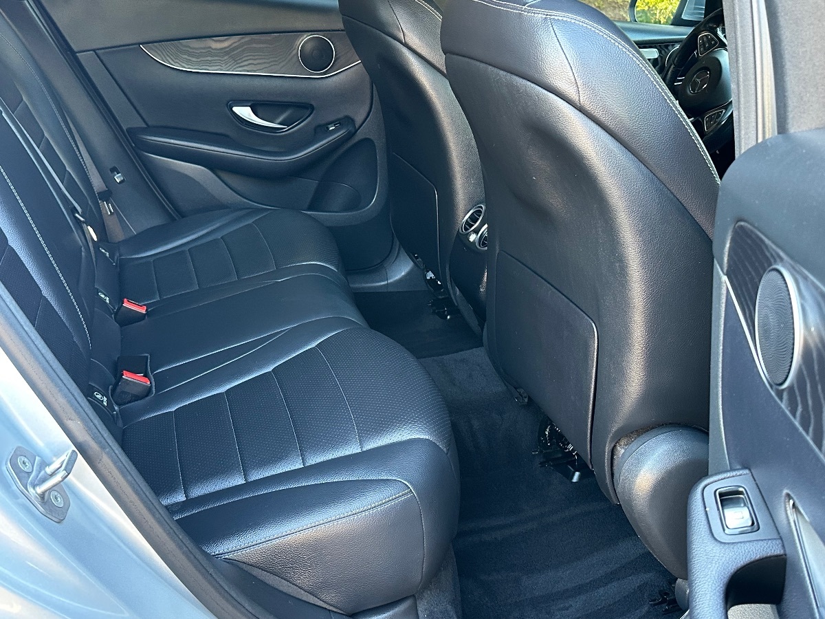 2018 Mercedes Benz GLC 300 4MATIC photo 20