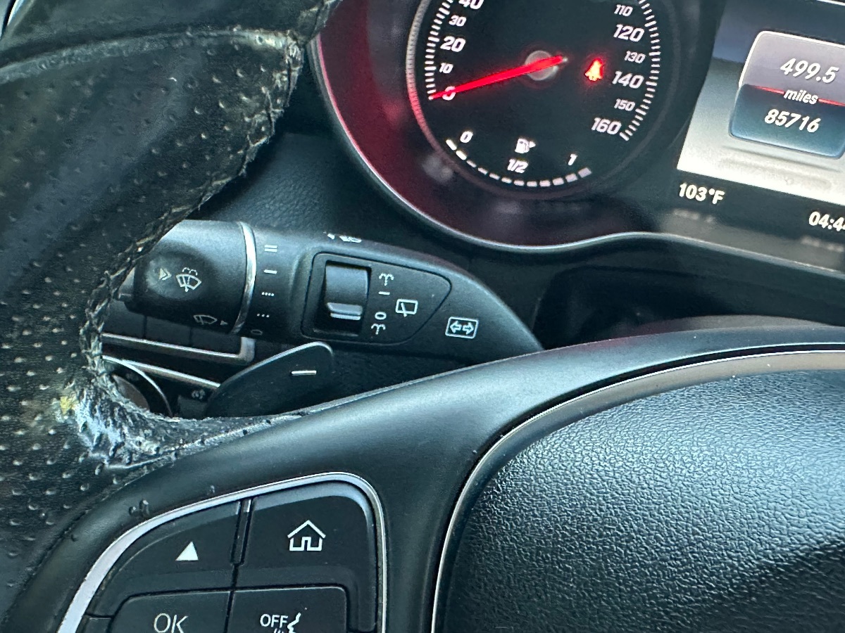 2018 Mercedes Benz GLC 300 4MATIC photo 22
