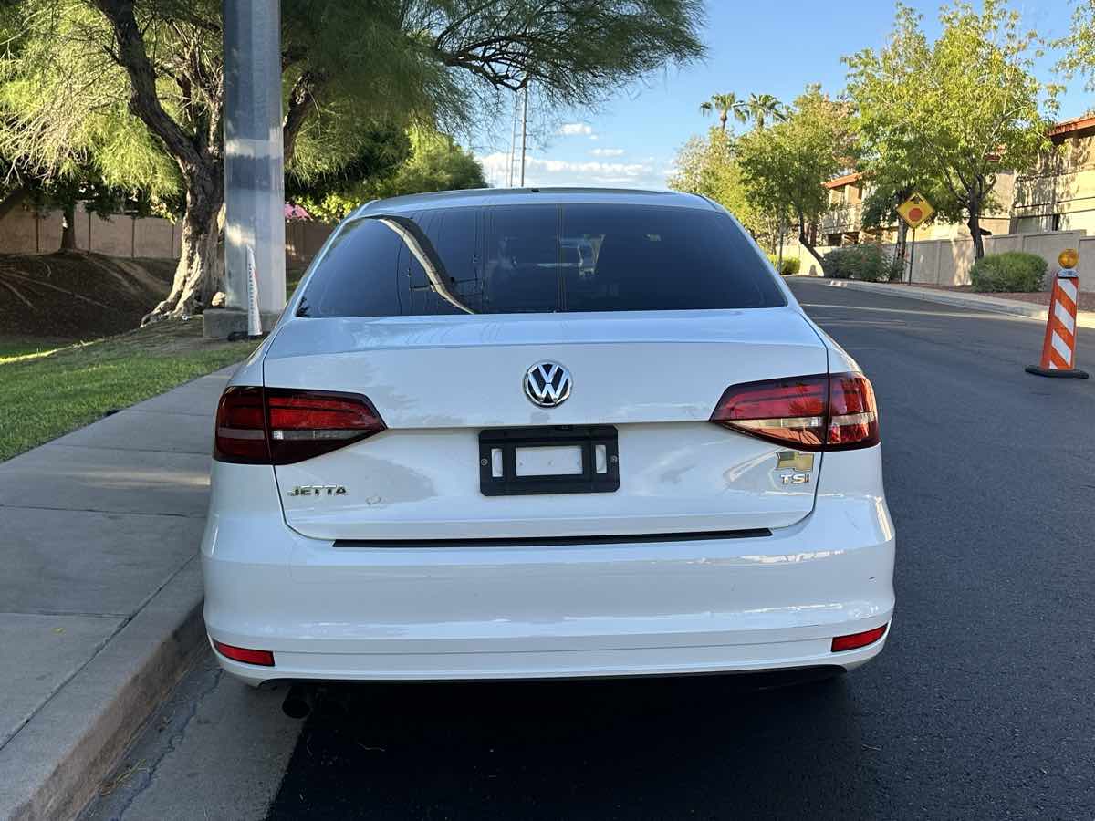 2017 Volkswagen Jetta 1.4T S photo 5