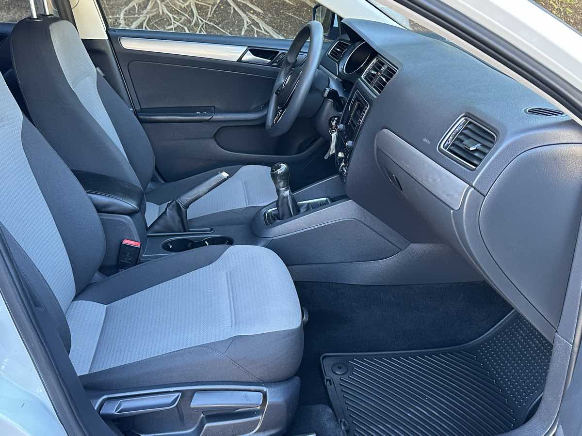 2017 Volkswagen Jetta 1.4T S photo 14