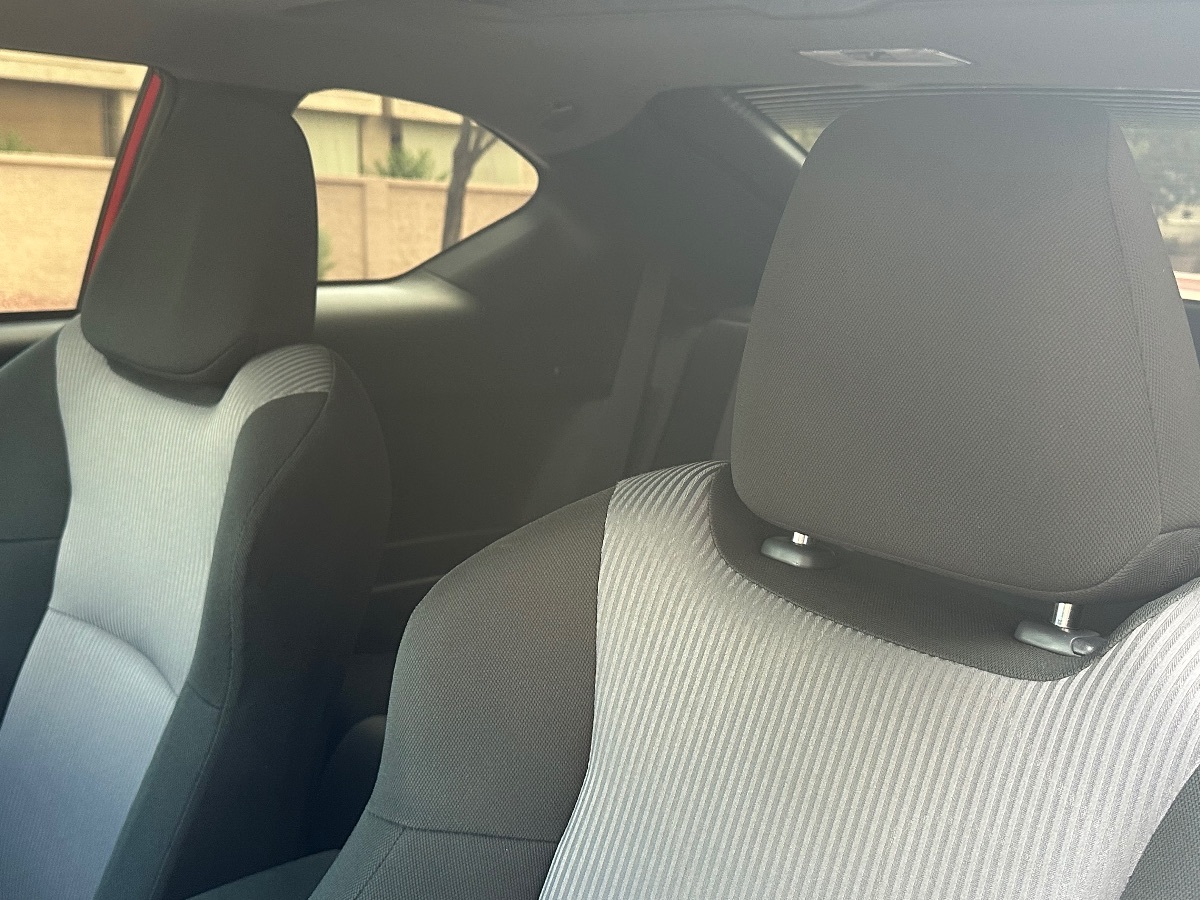 2014 Scion tC photo 10