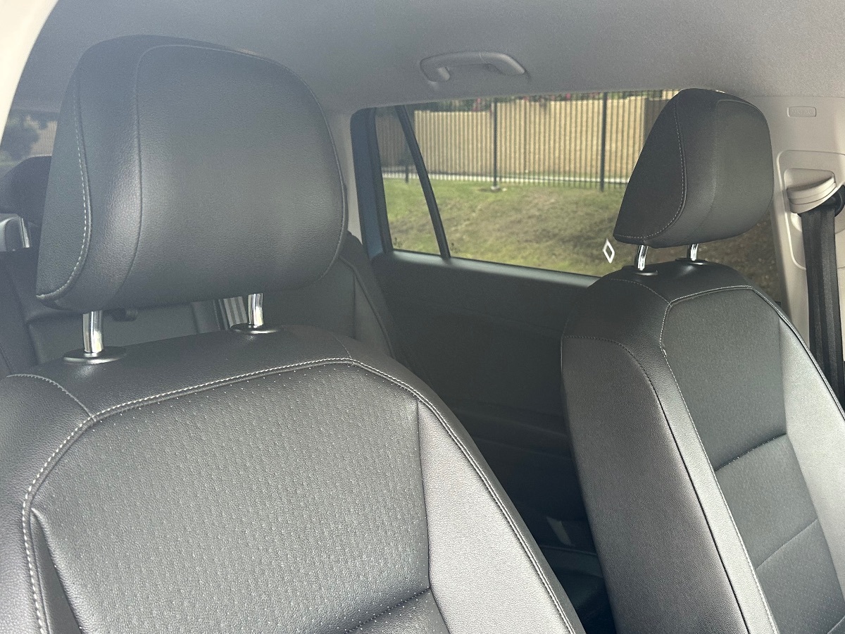 2020 Volkswagen Tiguan SE photo 19