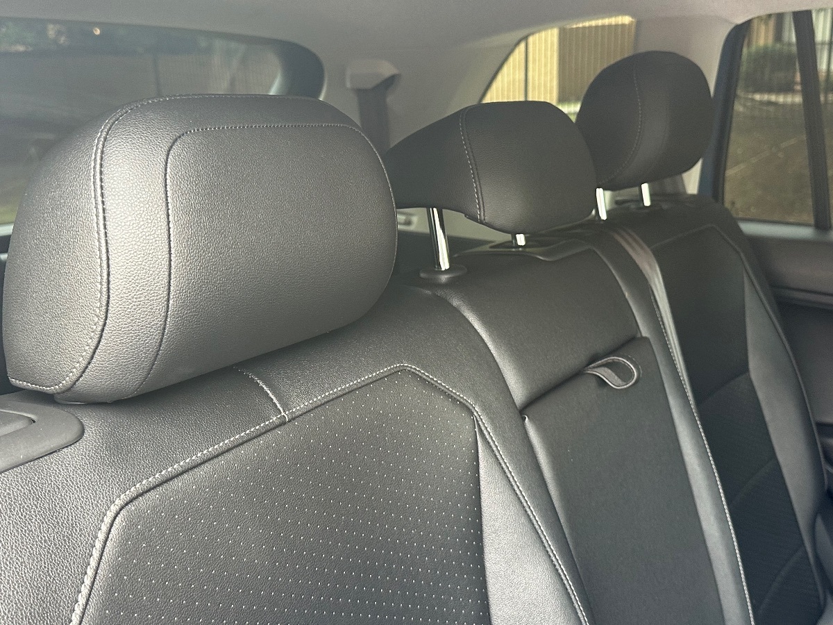 2020 Volkswagen Tiguan SE photo 20
