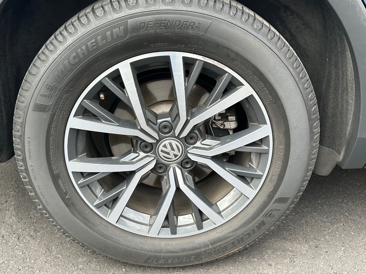 2020 Volkswagen Tiguan SE photo 50