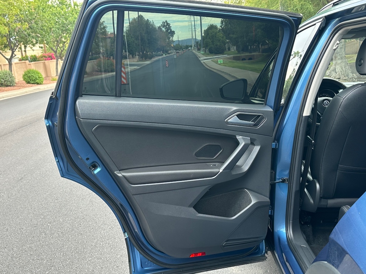 2020 Volkswagen Tiguan SE photo 42