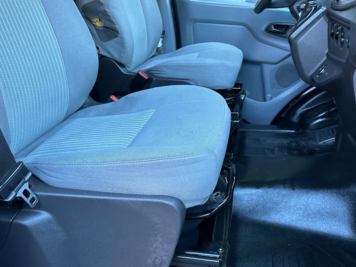 2019 Ford Transit Van photo 11