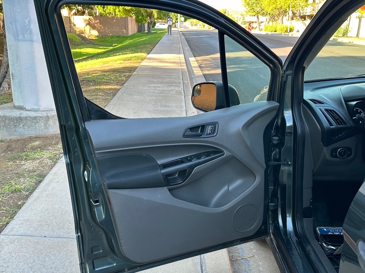 2019 Ford Transit XL photo 37