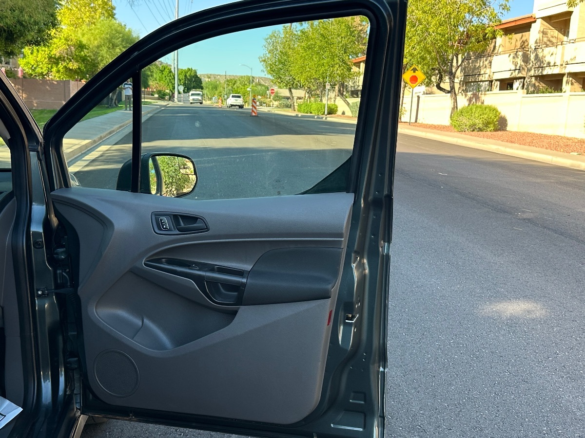 2019 Ford Transit XL photo 39