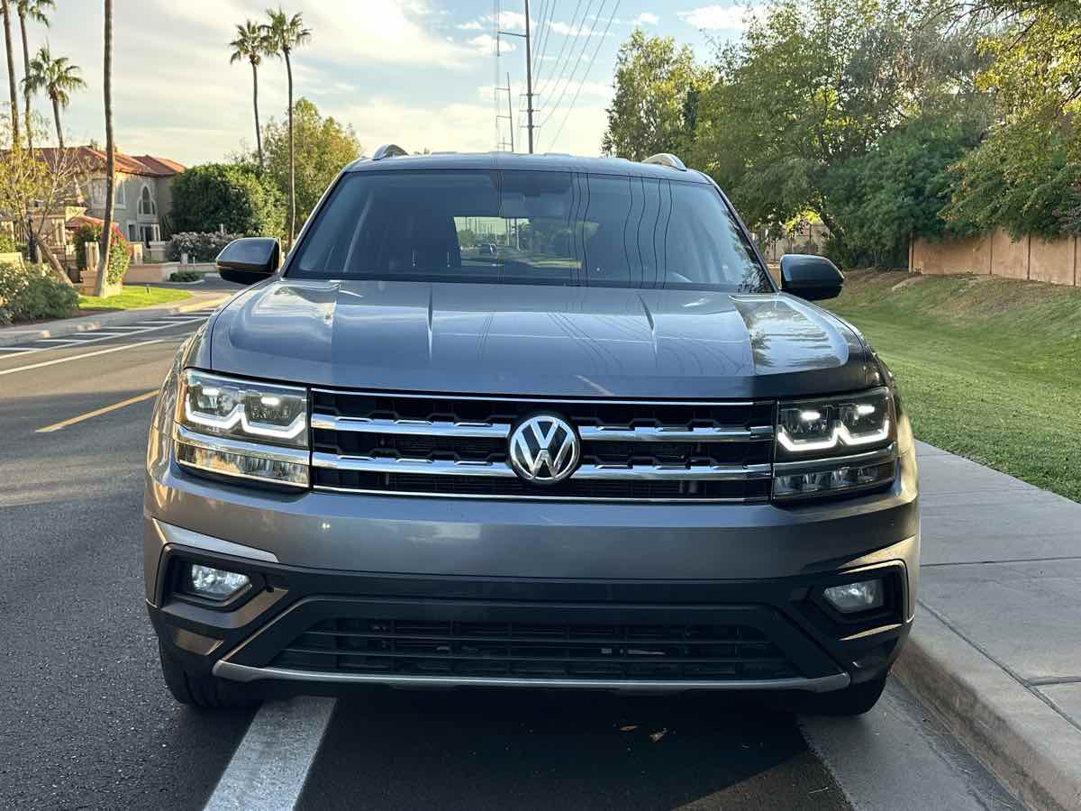 2019 Volkswagen Atlas V6 SE photo 3