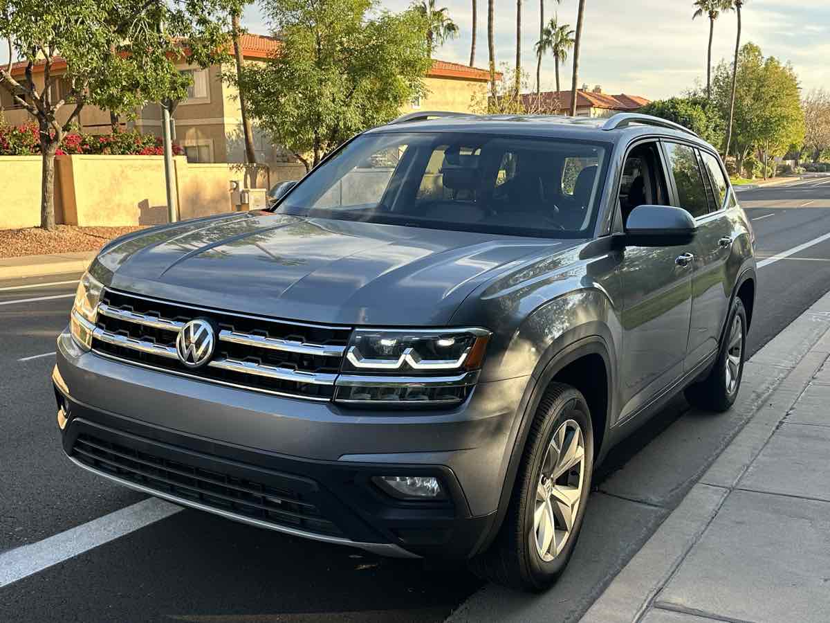 2019 Volkswagen Atlas V6 SE photo 4