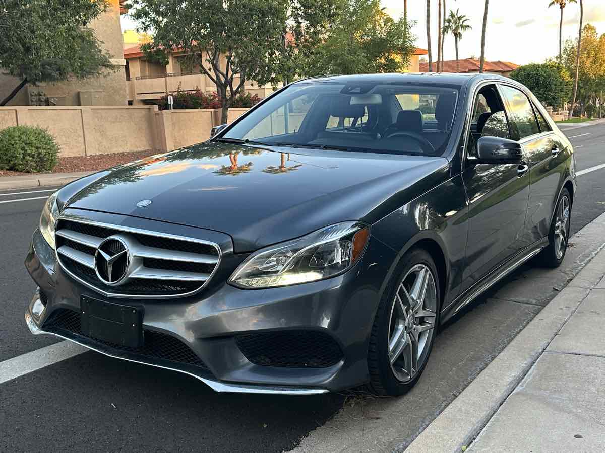 2014 Mercedes Benz E 350 photo 4